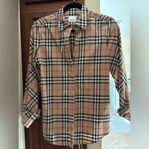 Burberry Button up shirt